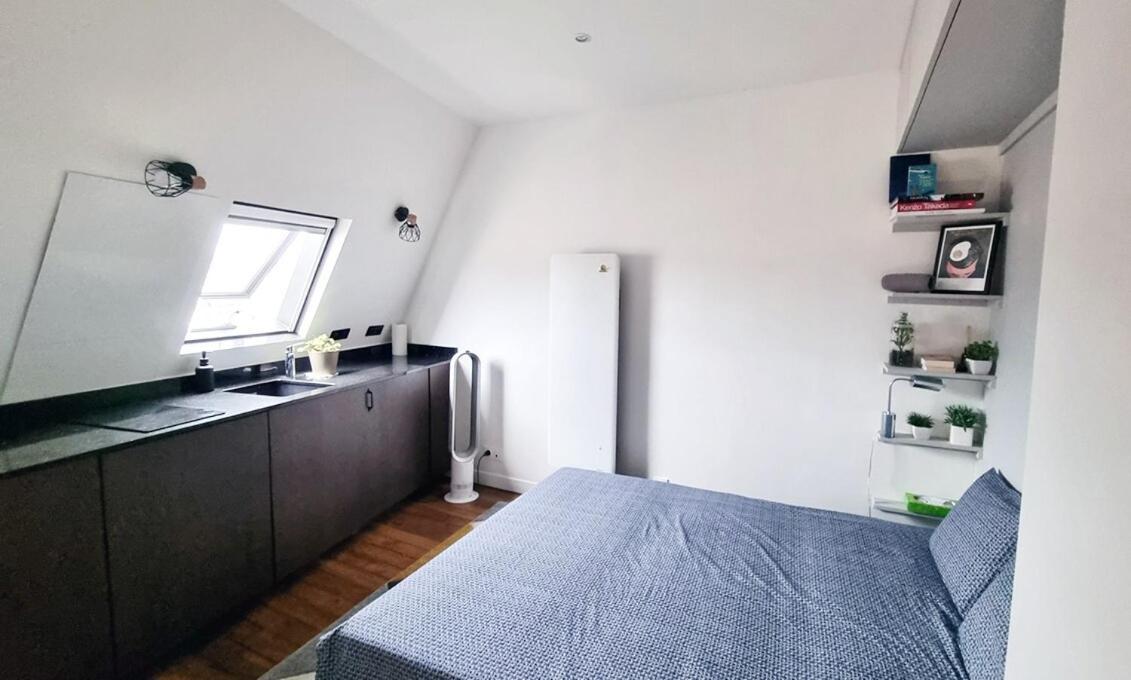 Appartement Charming Aligre Bastille Neighborhood Parijs